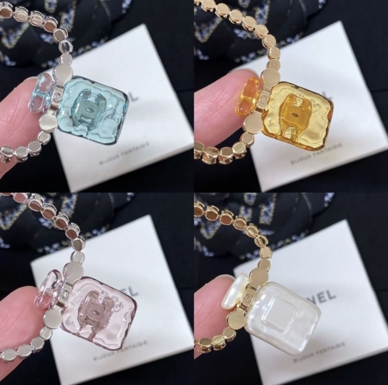 Ch**el necklaces